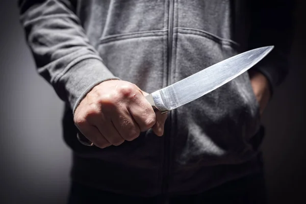 Чоловічі ревнощі закінчилися ножовими пораненнями на Вишгородщині