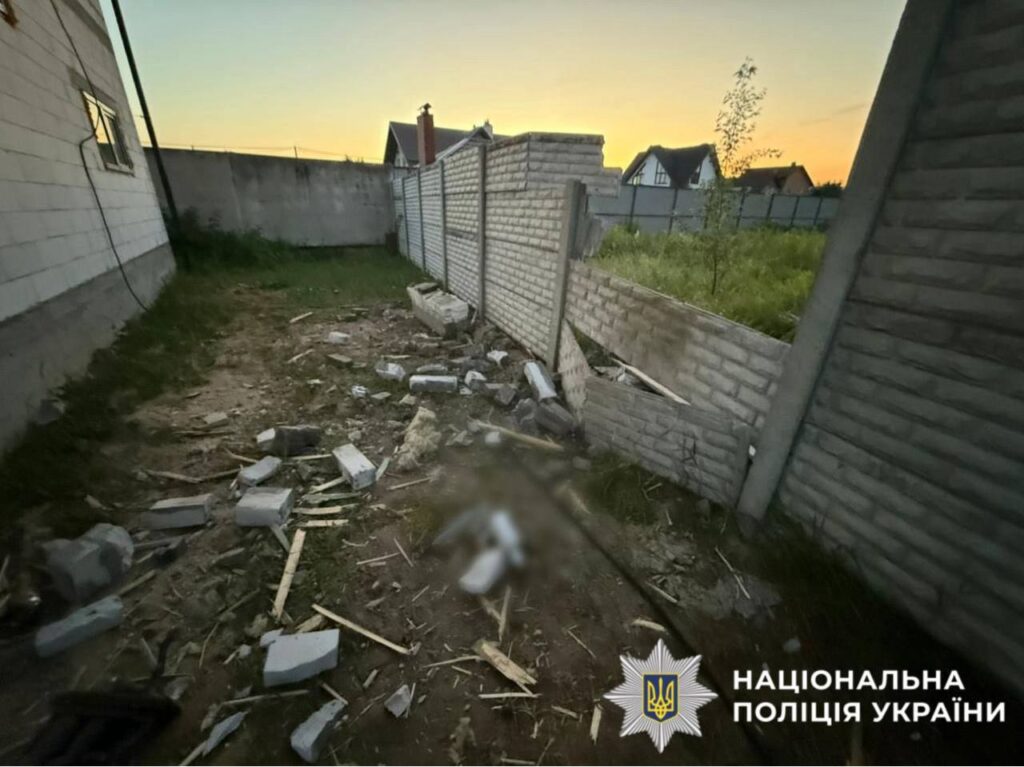 Вишгородщина зазнала обстрілу: є постраждала у Київській області