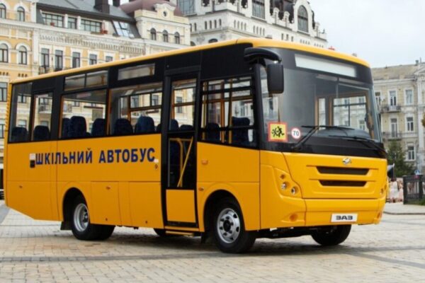 Київщина отримала нові шкільні автобуси для дітей - деталі