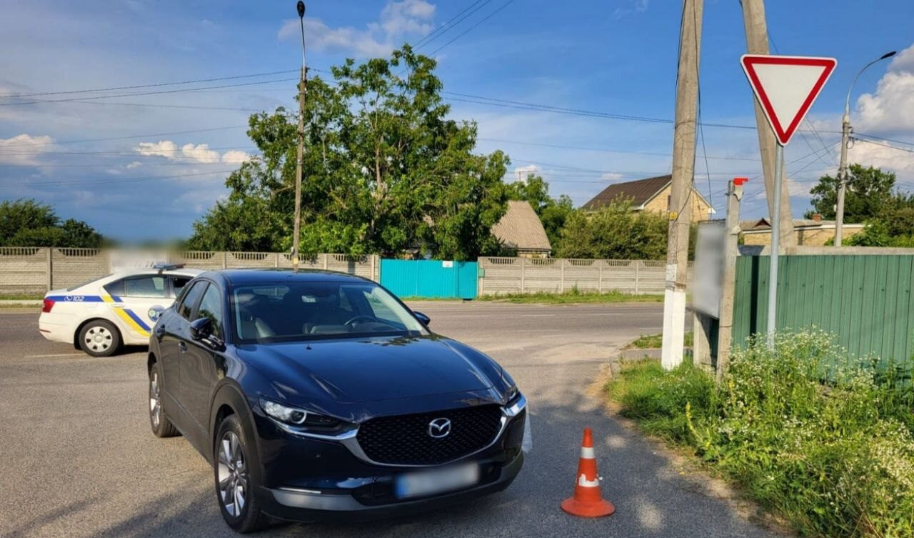 Аварія з участю велосипедиста сталася в Старих Петрівцях - подробиці