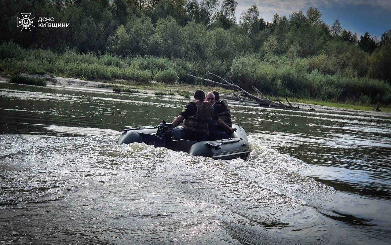 Пенсіонера ледь не спіткала біда під час риболовлі на Десні