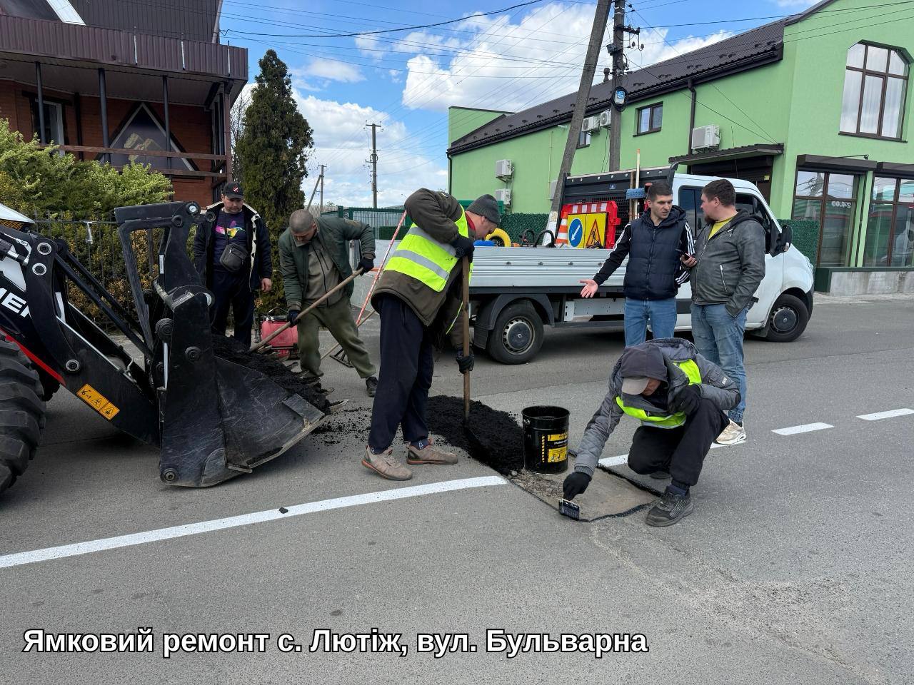У Петрівській ОТГ триває ремонт доріг – що вже встигли виконати